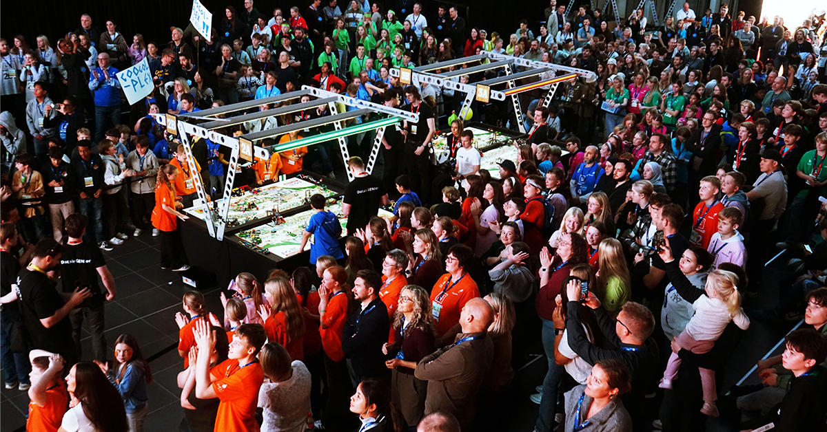 FIRST LEGO League-finale - publikum og deltakere